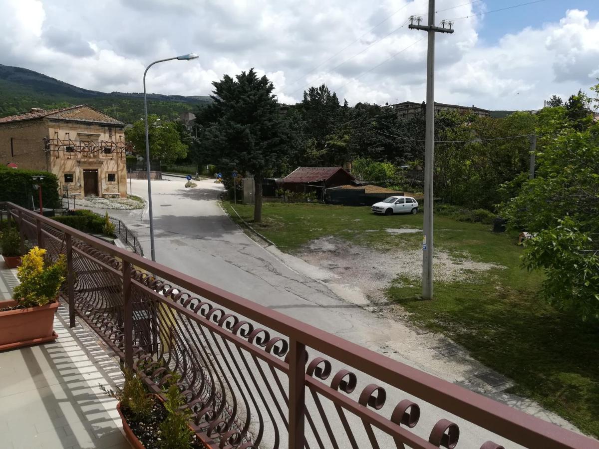 Complesso Turistico Aurora - Camere B&B Poggio Picenze Esterno foto