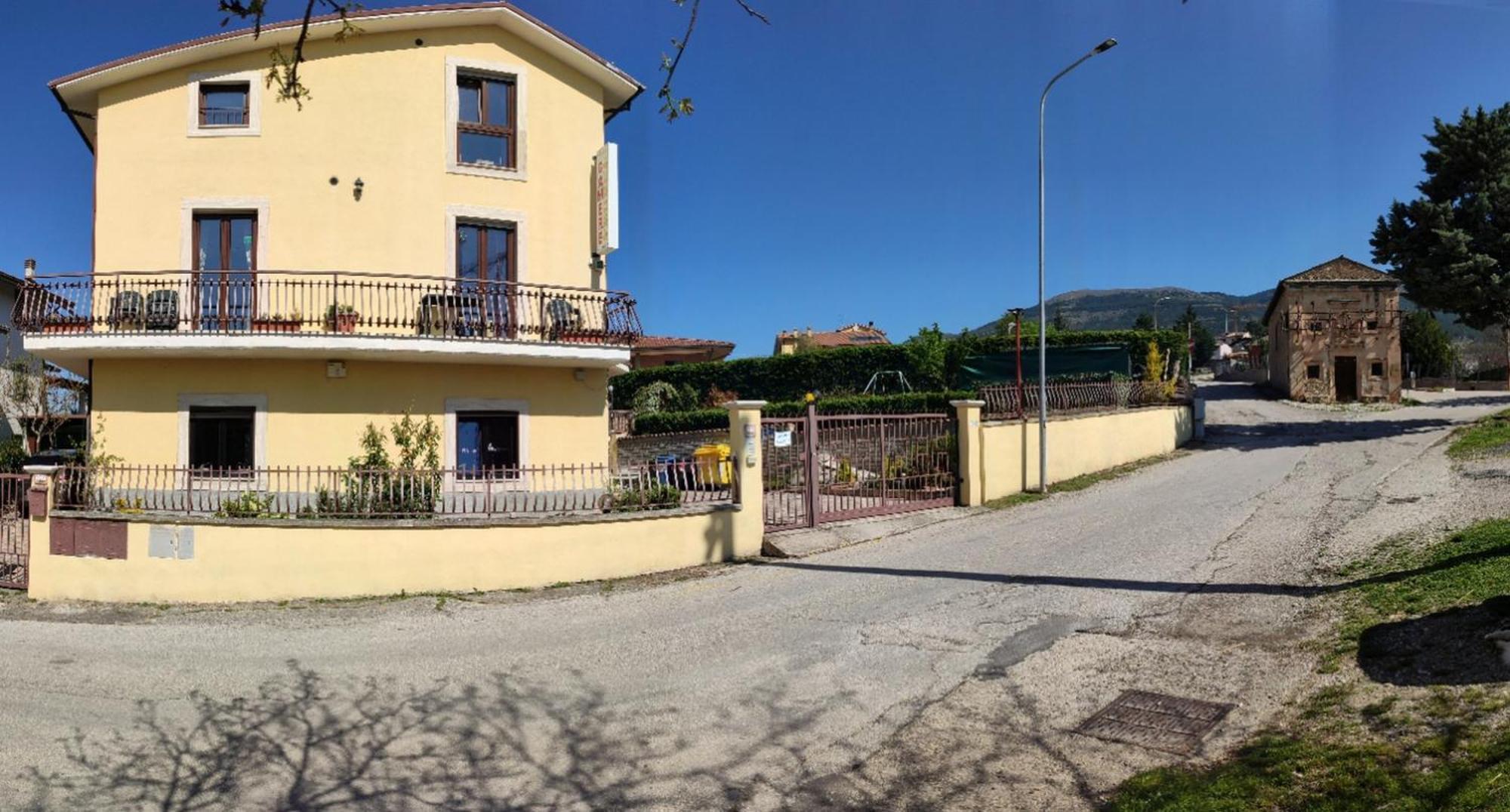 Complesso Turistico Aurora - Camere B&B Poggio Picenze Esterno foto