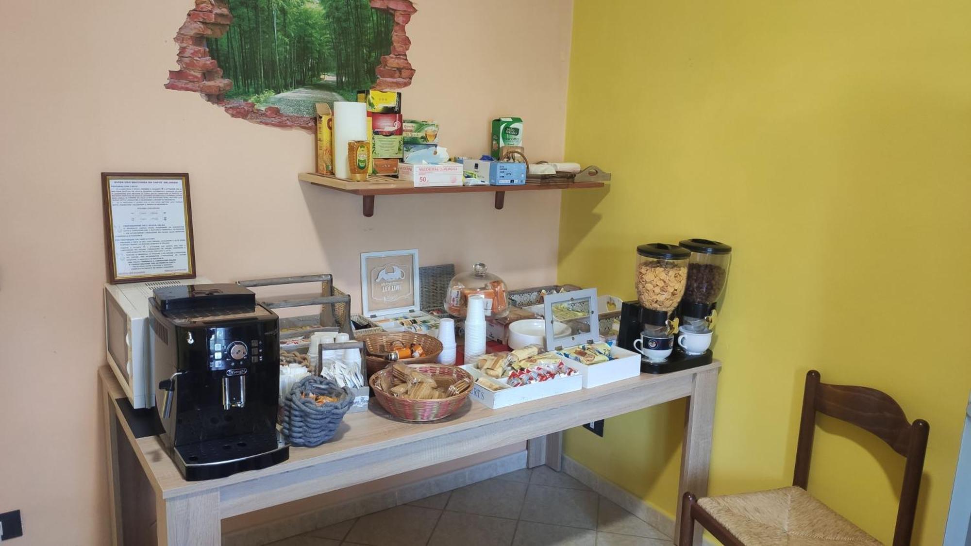 Complesso Turistico Aurora - Camere B&B Poggio Picenze Esterno foto