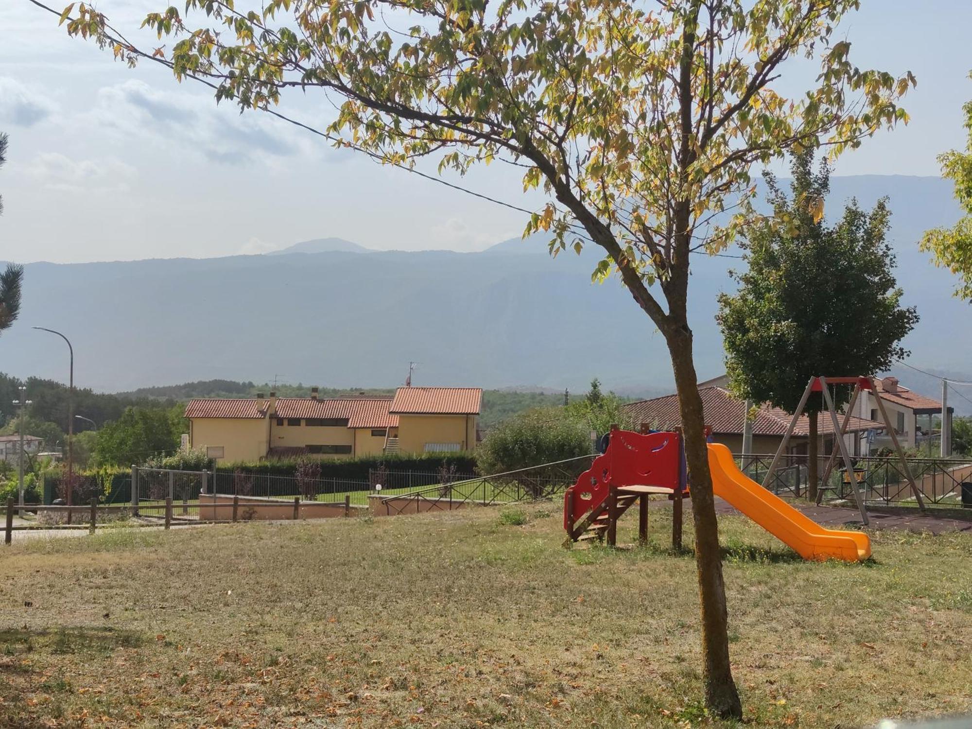 Complesso Turistico Aurora - Camere B&B Poggio Picenze Esterno foto